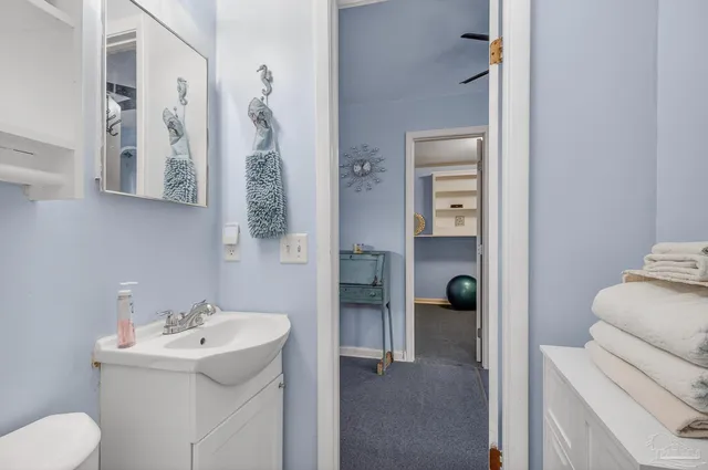 $300,000 | 7985 Mobile Highway, Pensacola, FL 32526