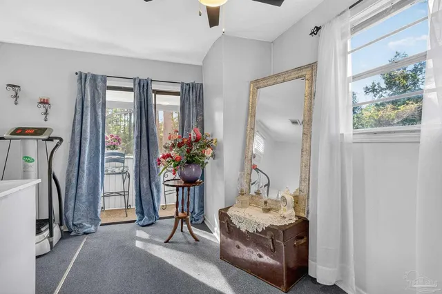 $300,000 | 7985 Mobile Highway, Pensacola, FL 32526