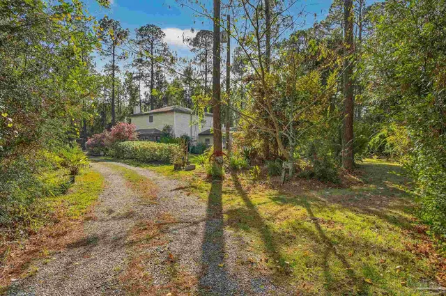 $300,000 | 7985 Mobile Highway, Pensacola, FL 32526