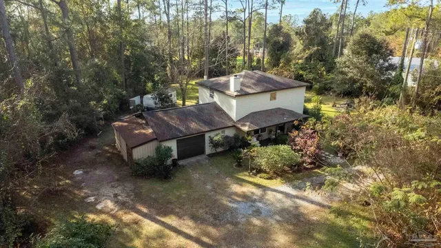 $300,000 | 7985 Mobile Highway, Pensacola, FL 32526