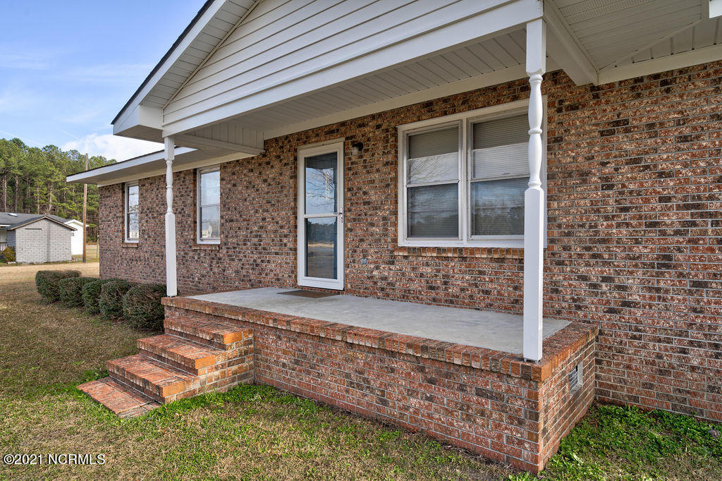 1128 Richard Switch Road Currie, NC 28435 - Photo 2 of 23 1128RichardSwitch-Front Porch