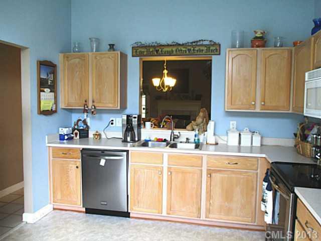 1234 Winding Path Road, Unit 39 Clover, SC 29710 - Photo 6 of 16 Gallery Image 6