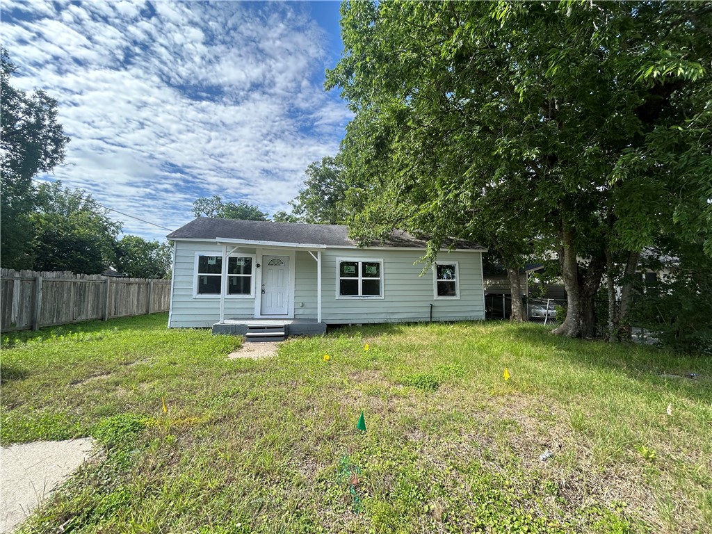 915 West 28th Street Bryan, TX 77803 - Photo 4 of 14