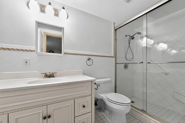 $675,000 | 11530 Southwest 83rd Terrace, Miami, FL 33173