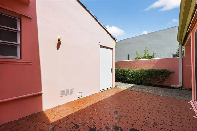 $675,000 | 11530 Southwest 83rd Terrace, Miami, FL 33173