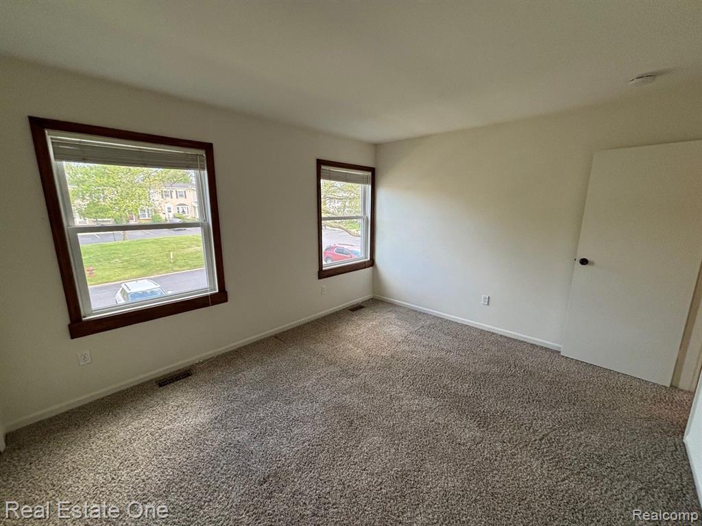 1163 Marquette Court Rochester Hills, MI 48307 - Photo 10 of 19