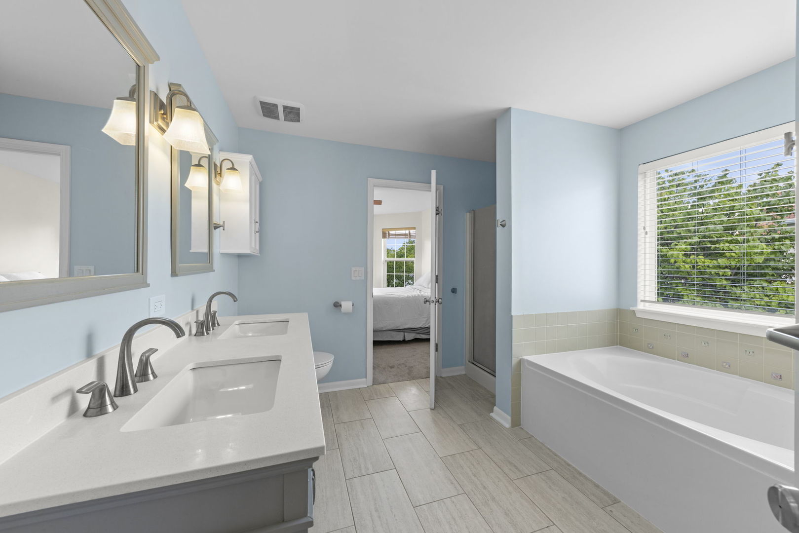 501 Anna Lane Romeoville, IL 60446 - Photo 14 of 25 Gallery Image 14