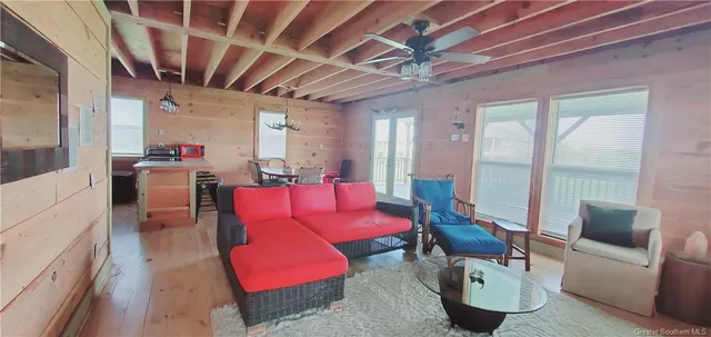 $3,500 | 120 Sea Bright Avenue, Cameron, LA 70631