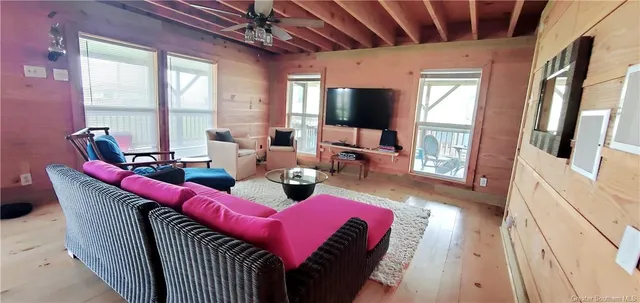 $3,500 | 120 Sea Bright Avenue, Cameron, LA 70631