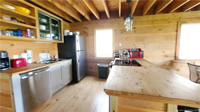 $3,500 | 120 Sea Bright Avenue, Cameron, LA 70631