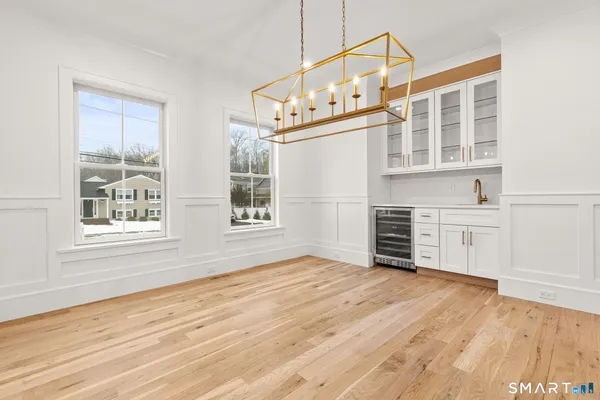 $1,924,900 | 210 Pansy Road, Fairfield, CT 06824