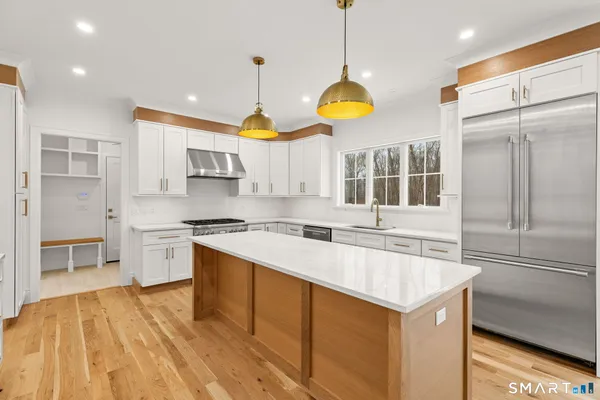 $1,924,900 | 210 Pansy Road, Fairfield, CT 06824