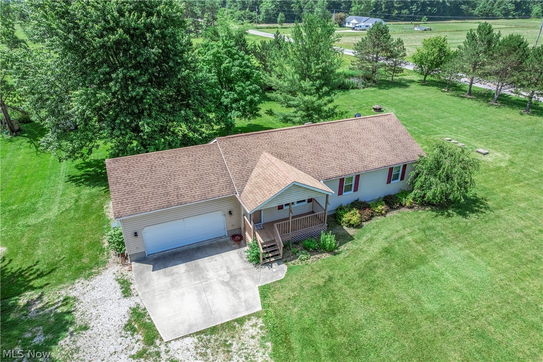 43891 Bursley Road Wellington, OH 44090 - Photo 2 of 50