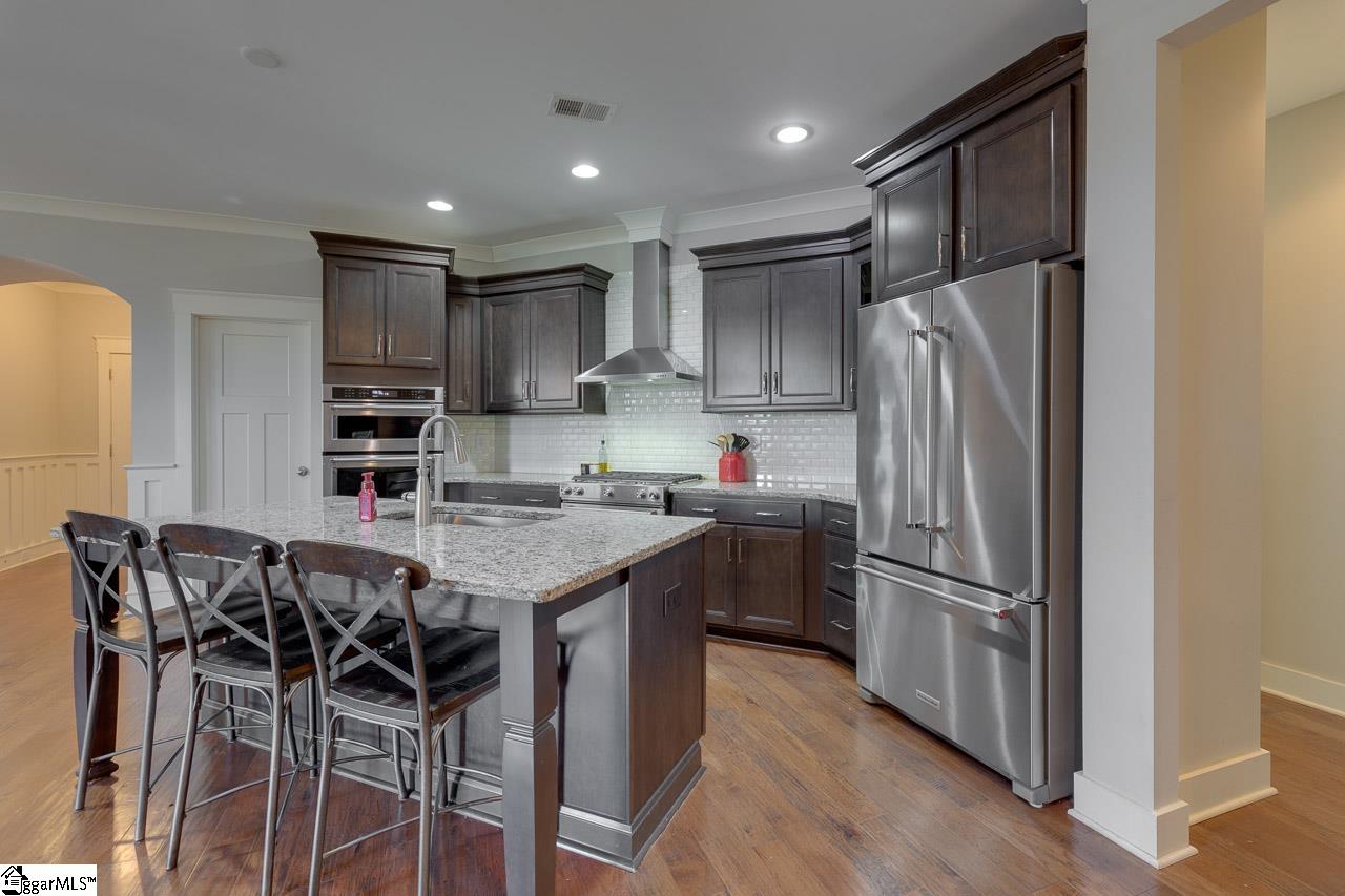 715 Lockhurst Drive Simpsonville, SC 29681 - Photo 9 of 36 Gallery Image 9
