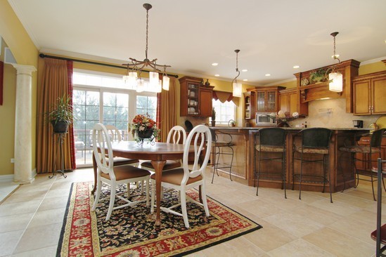 3012 Seiler Drive Naperville, IL 60565 - Photo 7 of 25