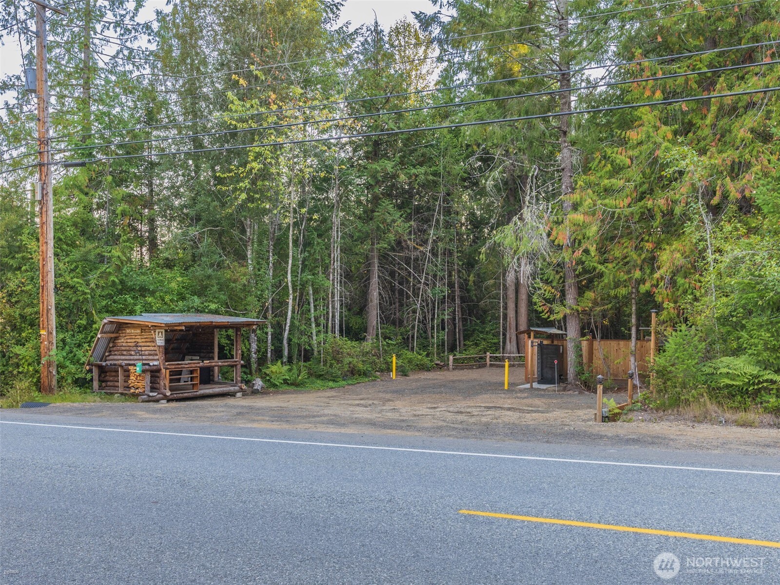 5441 East Grapeview Loop Road Allyn, WA 98524 - Photo 1 of 13