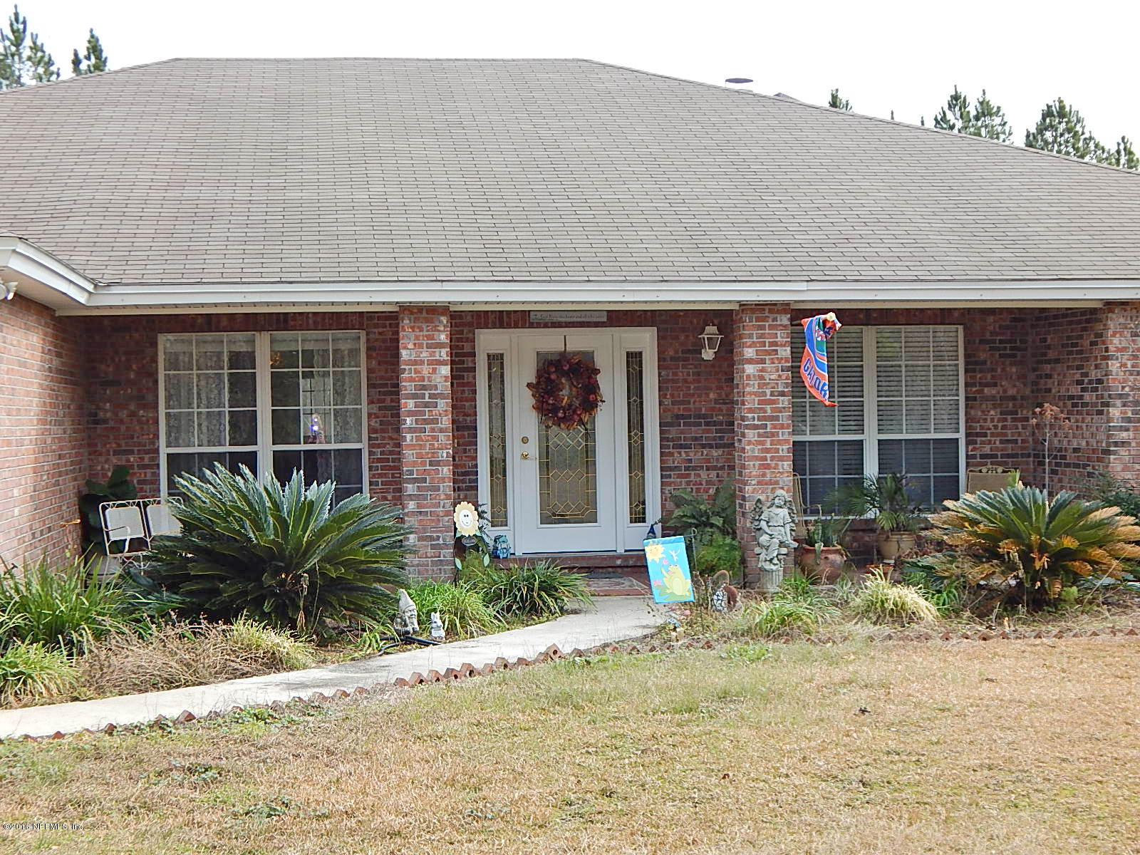 Covered Front Porch