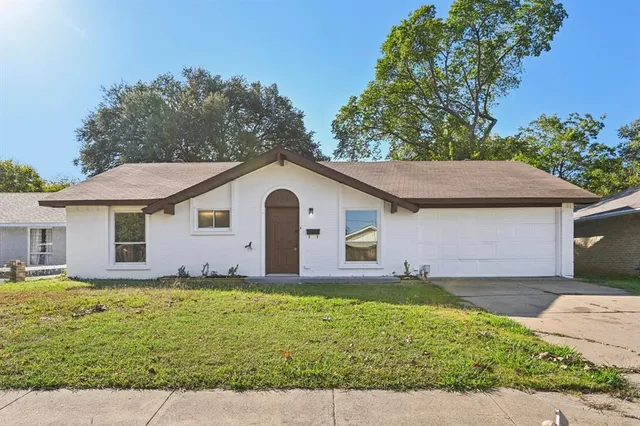 $279,500 | 109 Harper Court, Grand Prairie, TX 75051