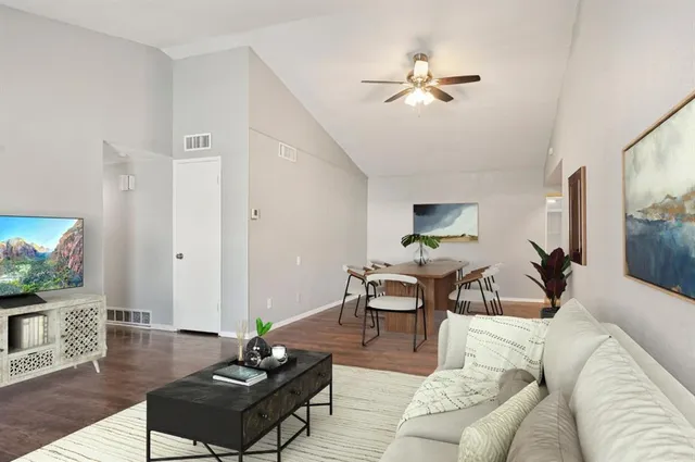 $279,500 | 109 Harper Court, Grand Prairie, TX 75051