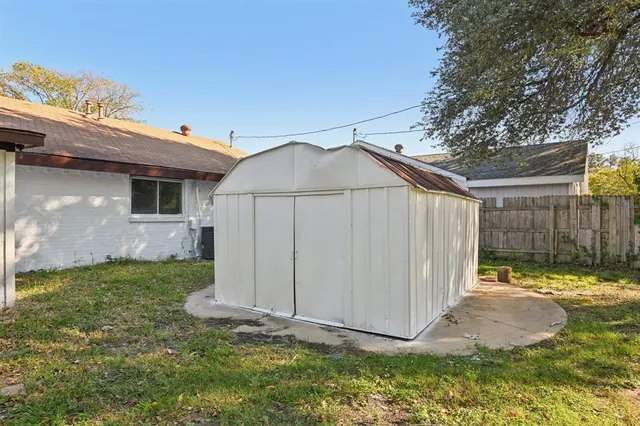 $279,500 | 109 Harper Court, Grand Prairie, TX 75051