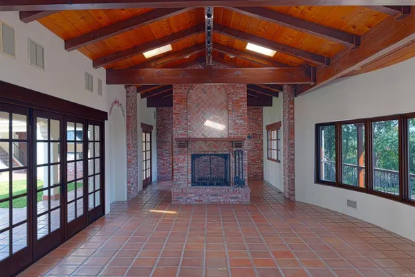 $4,750,000 | 5443 Calzada Del Bosque, Rancho Santa Fe, CA 92067