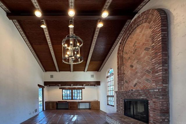 $5,095,000 | 5443 Calzada Del Bosque, Rancho Santa Fe, CA 92067