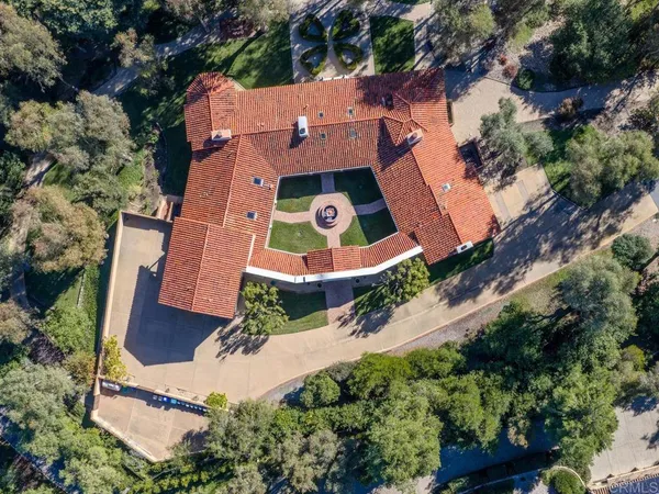 $4,750,000 | 5443 Calzada Del Bosque, Rancho Santa Fe, CA 92067