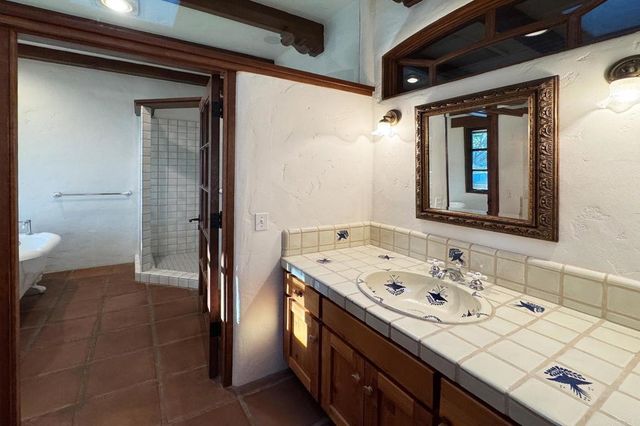 $5,095,000 | 5443 Calzada Del Bosque, Rancho Santa Fe, CA 92067