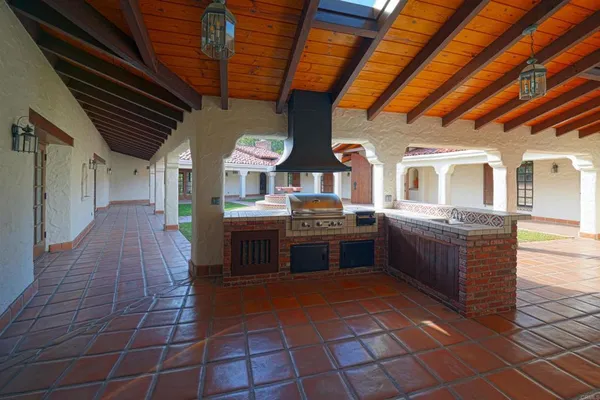 $4,750,000 | 5443 Calzada Del Bosque, Rancho Santa Fe, CA 92067