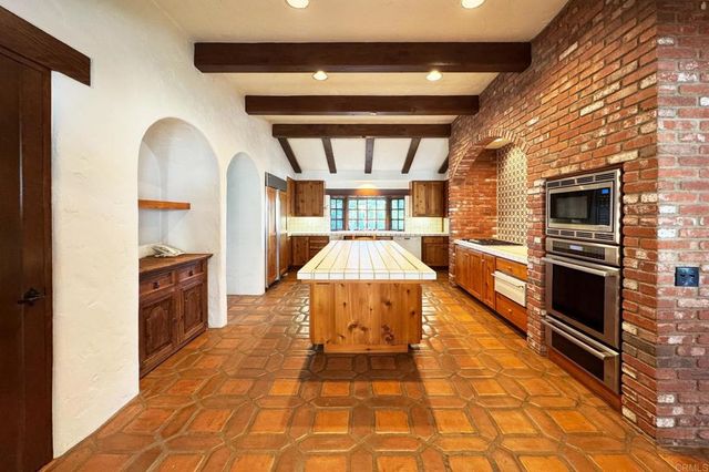 $5,095,000 | 5443 Calzada Del Bosque, Rancho Santa Fe, CA 92067