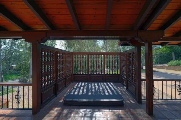 $4,750,000 | 5443 Calzada Del Bosque, Rancho Santa Fe, CA 92067