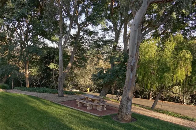 $5,095,000 | 5443 Calzada Del Bosque, Rancho Santa Fe, CA 92067