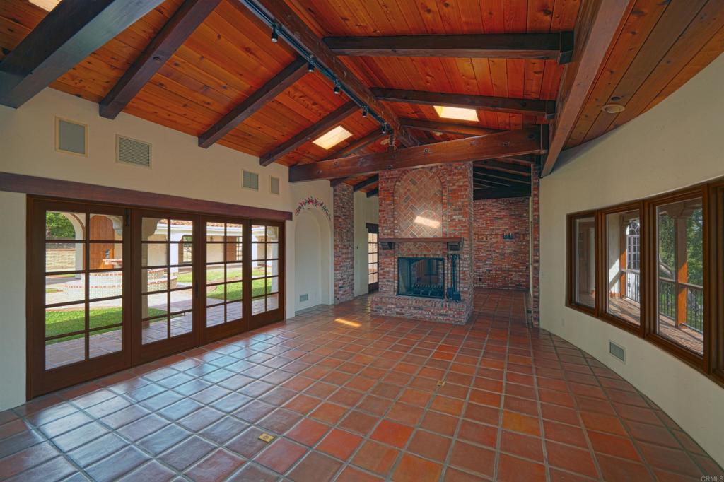 5443 Calzada Del Bosque Rancho Santa Fe, CA 92067 - Photo 10 of 56 a view of a room with window