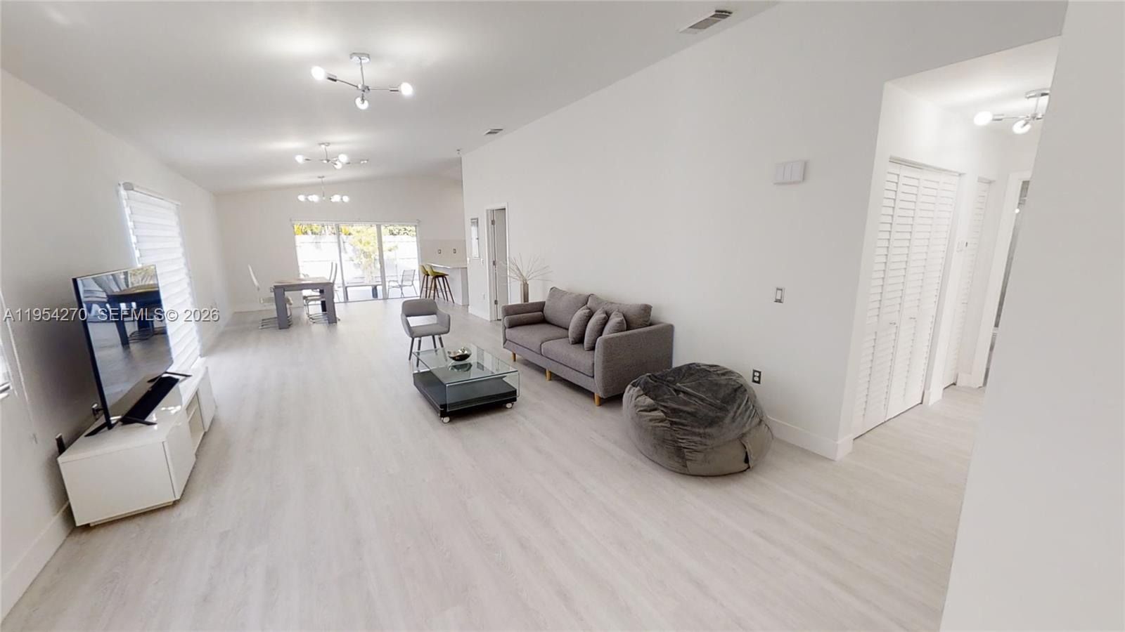 3834 Southwest 149th Place Miami, FL 33185 - Photo 13 of 34