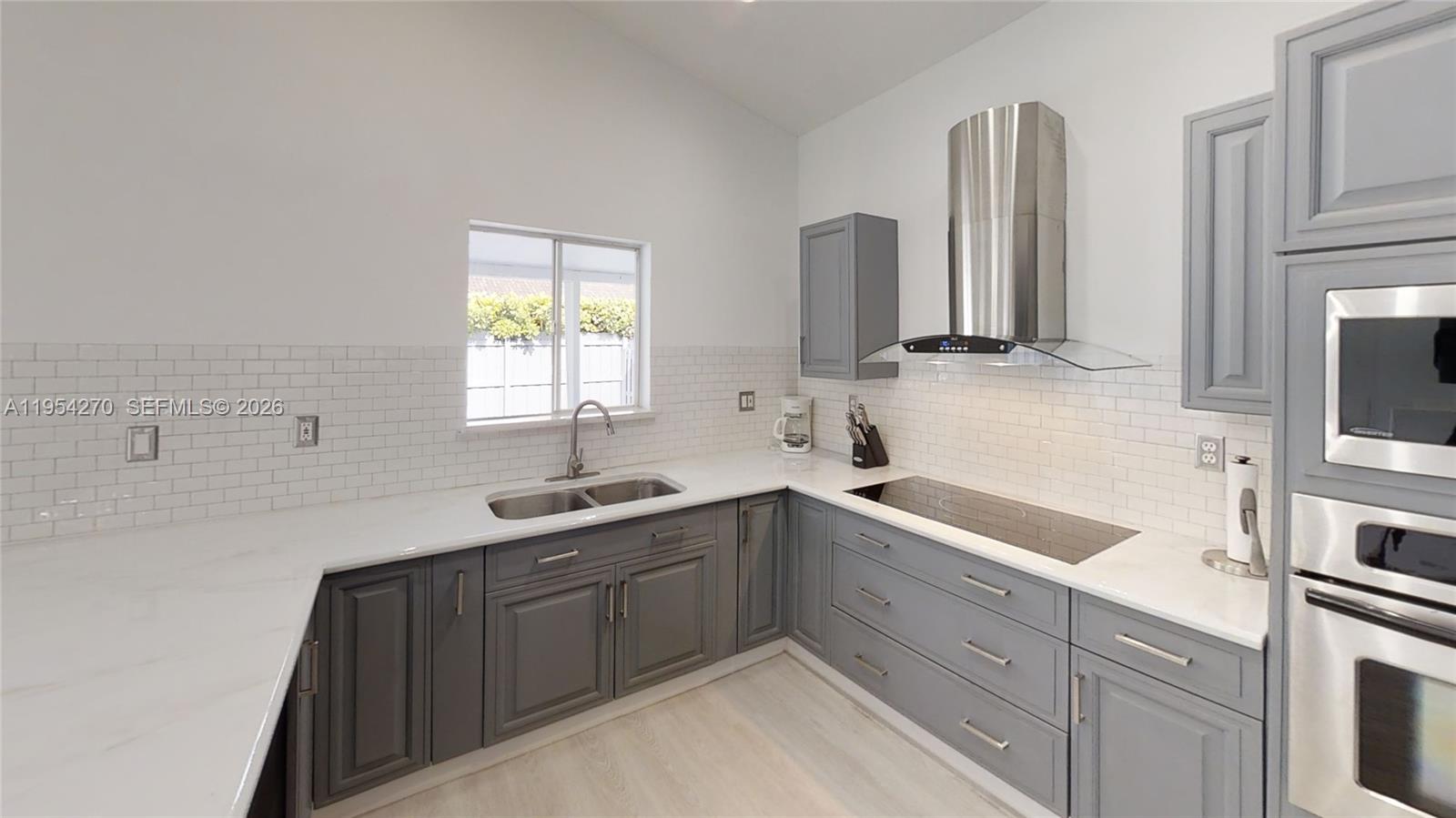 3834 Southwest 149th Place Miami, FL 33185 - Photo 3 of 34