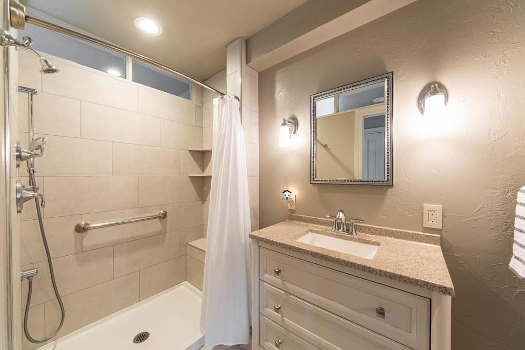 221 Timothy Road Gibsonia, PA 15044 - Photo 15 of 25 In-law suite Bathroom