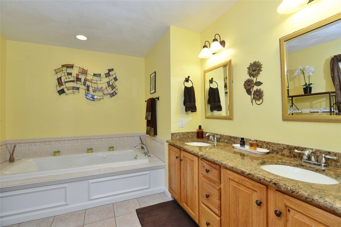 21 Spring House Lane Cumberland, RI 02864 - Photo 15 of 31