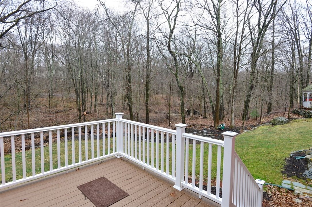 21 Spring House Lane Cumberland, RI 02864 - Photo 23 of 31