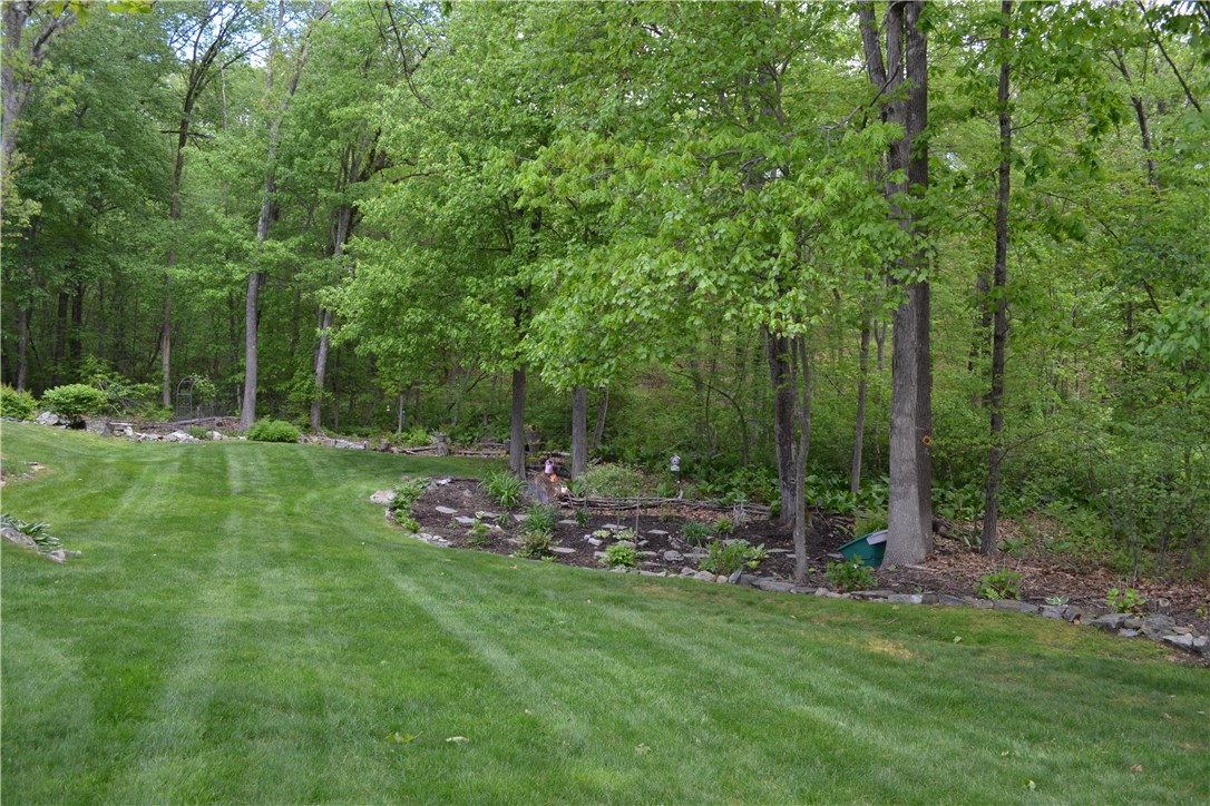 21 Spring House Lane Cumberland, RI 02864 - Photo 26 of 31
