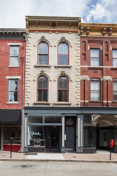 8 West Pike Street Covington, KY 41011 - Photo 1 of 20