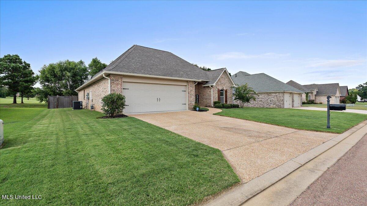 217 Clubview Circle Pearl, MS 39208 - Photo 2 of 43 34-IMG_3891