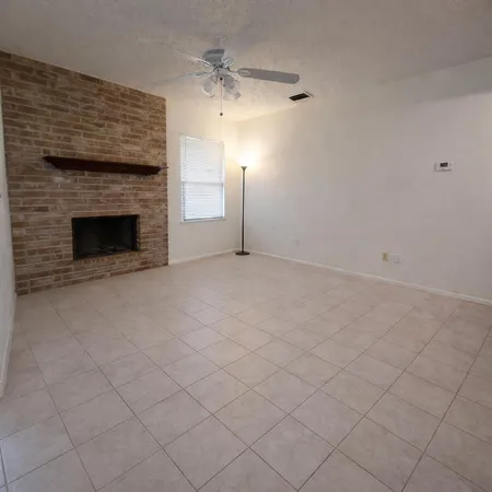 $1,600 | 12301 Cahone Trail, Unit B, Austin, TX 78729