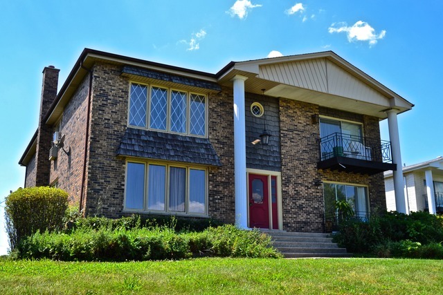 9747 89th Avenue, Unit GARDEN Palos Hills, IL 60465 - Photo 1 of 5