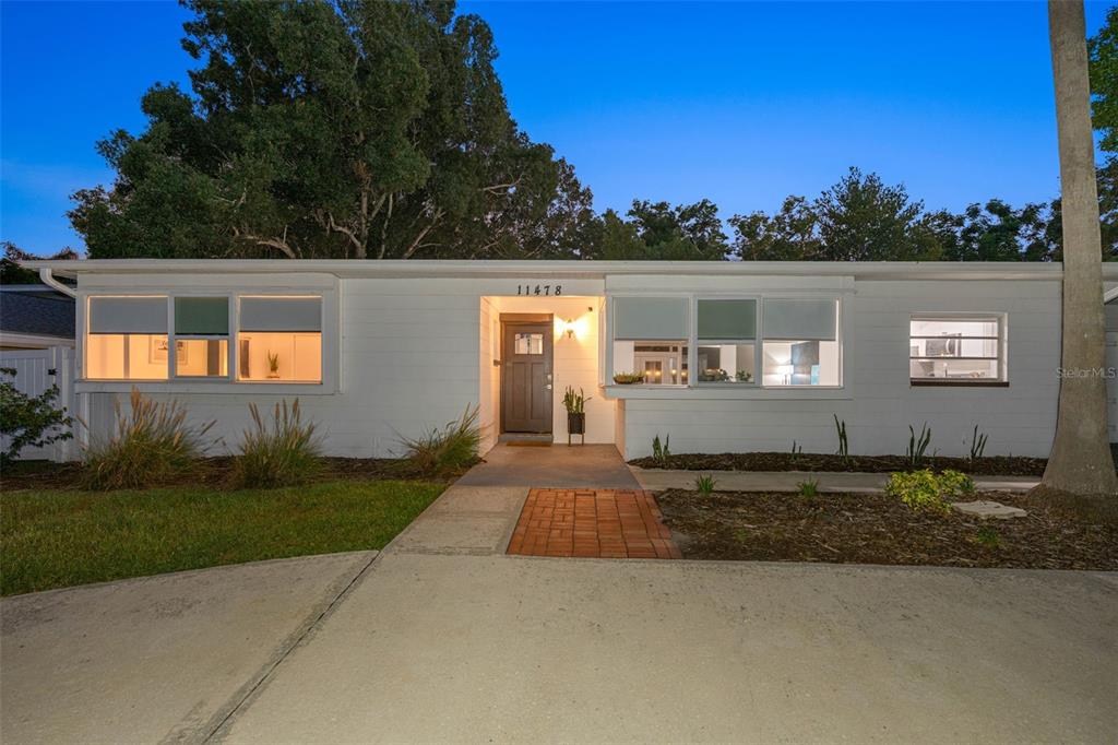 11478 82nd Avenue Seminole, FL 33772 - Photo 7 of 87