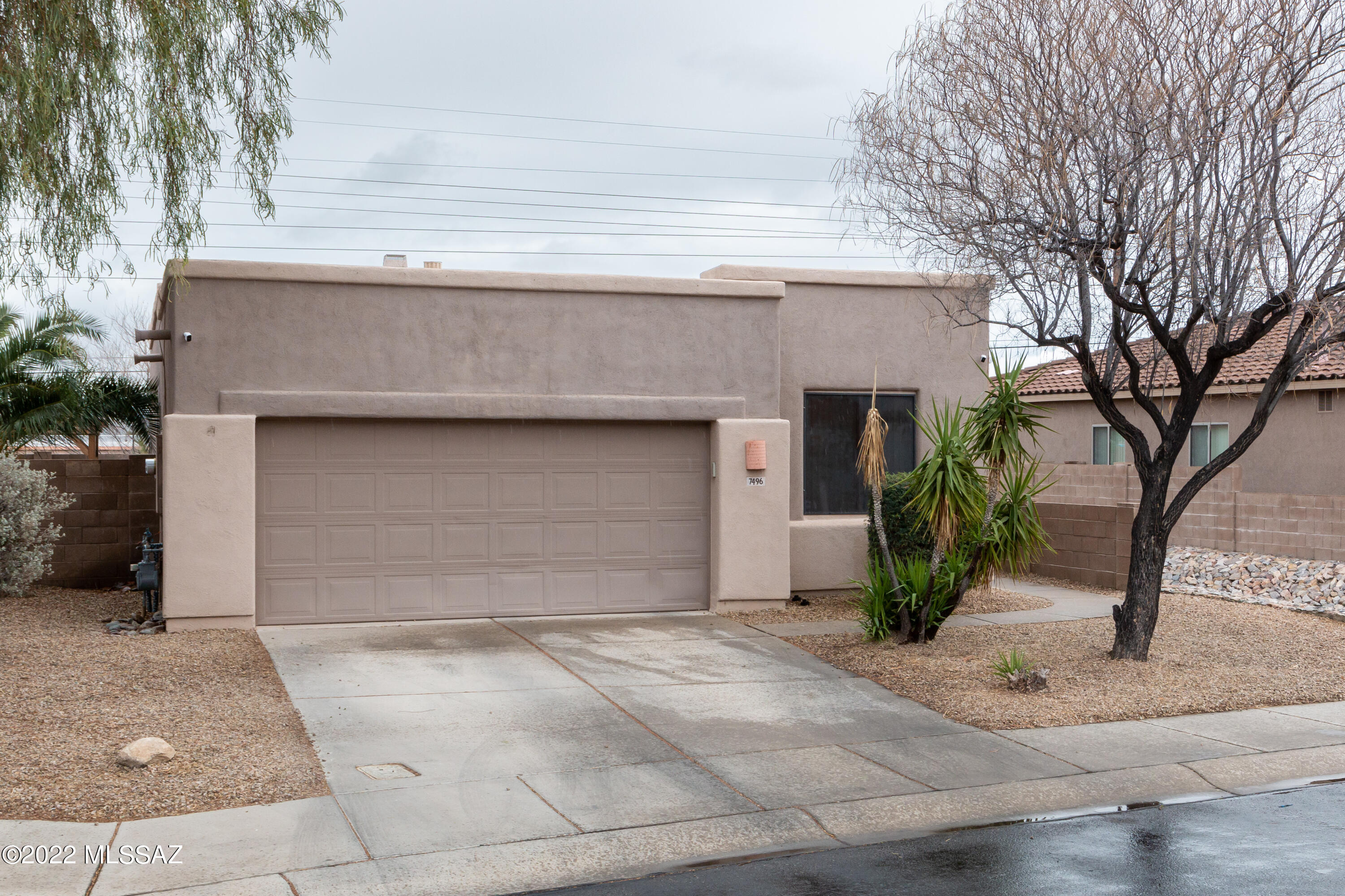 7496 West Sweet River Road Tucson, AZ 85743 - Photo 1 of 33