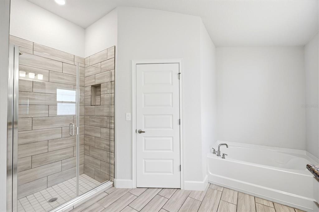 4355 Sutherland St Spring Hill Spring Hill, FL 34609 - Photo 29 of 50
