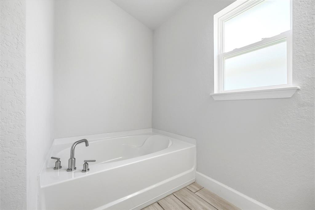4355 Sutherland St Spring Hill Spring Hill, FL 34609 - Photo 30 of 50
