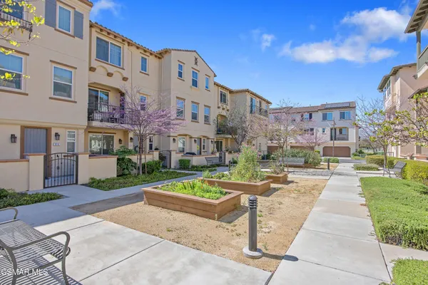 $799,000 | 174 Prairie Street, Camarillo, CA 93010