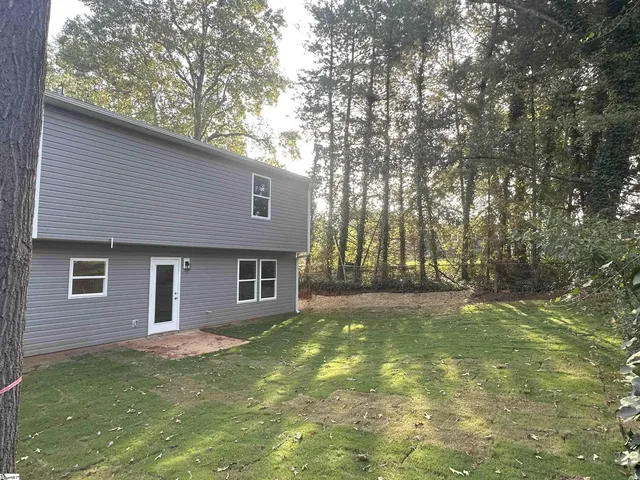 $244,900 | 166 Duncanwood Drive, Duncan, SC 29334