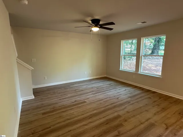 $244,900 | 166 Duncanwood Drive, Duncan, SC 29334